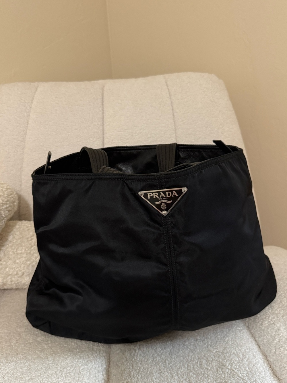 Vintage Prada Triangle Logo Tessuto Nylon Tote with Leather Handles Black - Picture 6 of 9